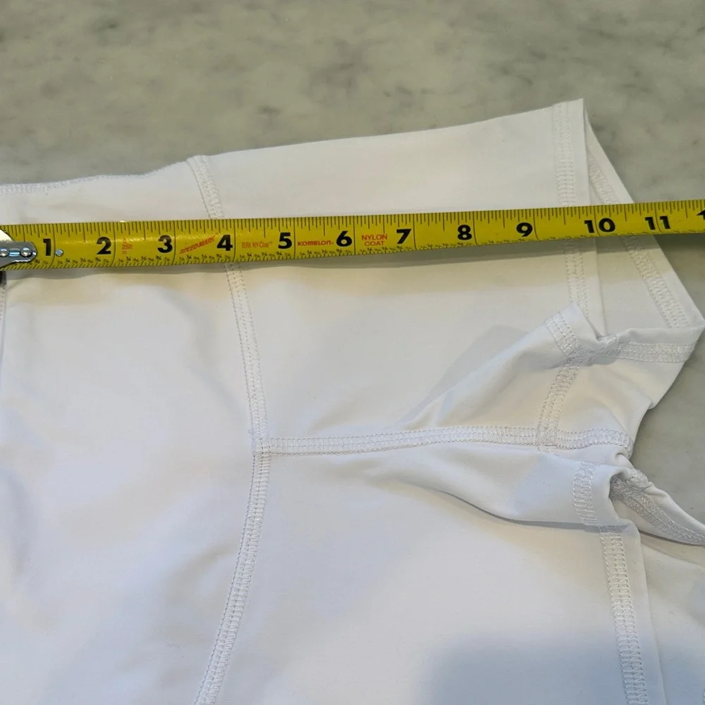 Tiger Friday White Shorts Size Child XL - Picture 6 of 6